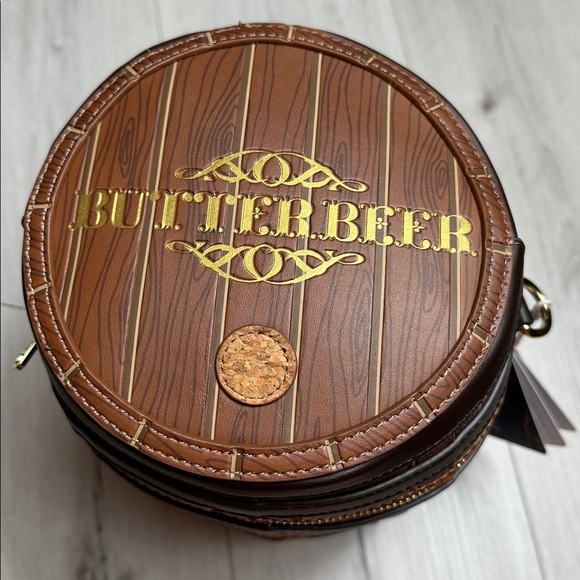 Loungefly Warner Bros Harry Potter ButterBeer Barrel Crossbody Bag Brown NWT‎ - Picture 10 of 11